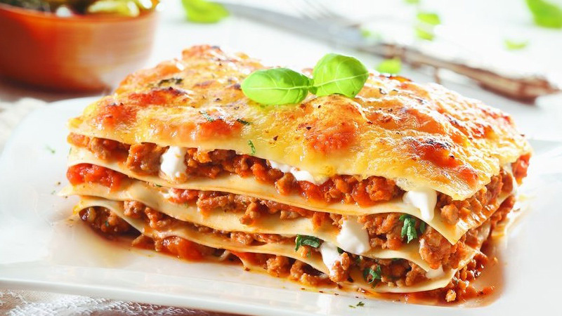 Le Lasagne alla Bolognese: la pasta al forno più amata dagli italiani