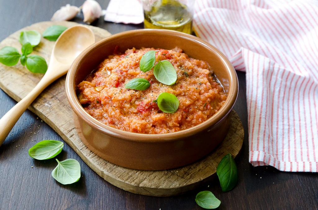 I segreti per una Pappa al Pomodoro perfetta: ingredienti e preparazione