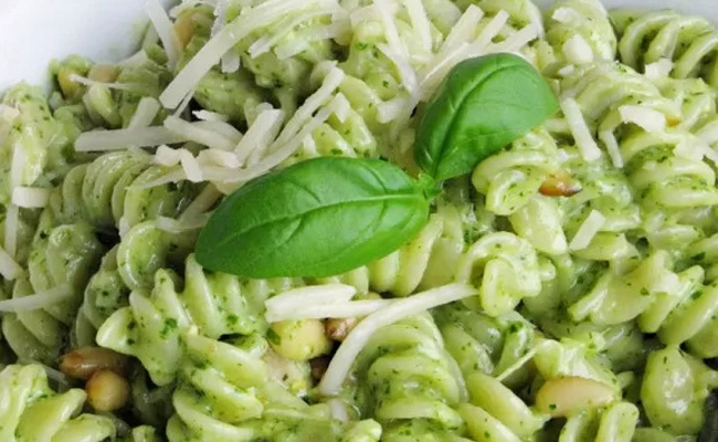 Sorprendi i tuoi ospiti con i Fusilli alla menta: Una ricetta facile e deliziosa