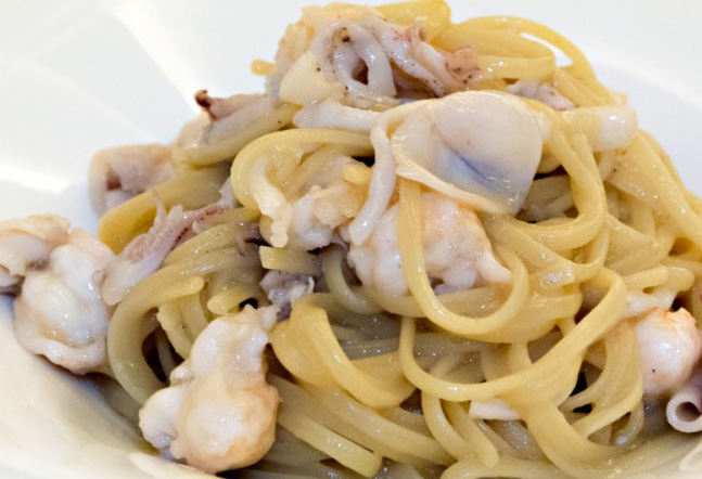Ricetta delle Bavette sul pesce: Un Delizioso Viaggio nei Sapori del Mare