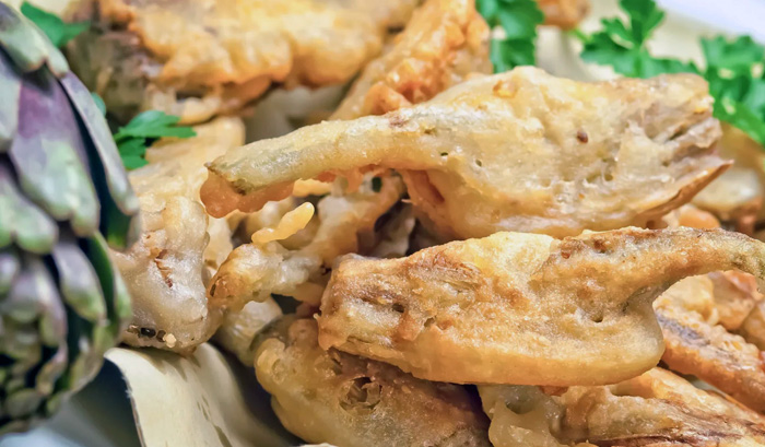 Carciofi fritti: Una delizia culinaria da gustare in ogni stagione