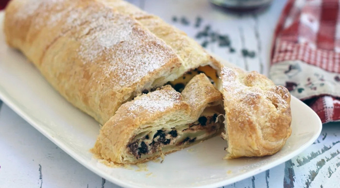 Strudel di Ricotta: Un Dolce Tradizionale Rivisitato