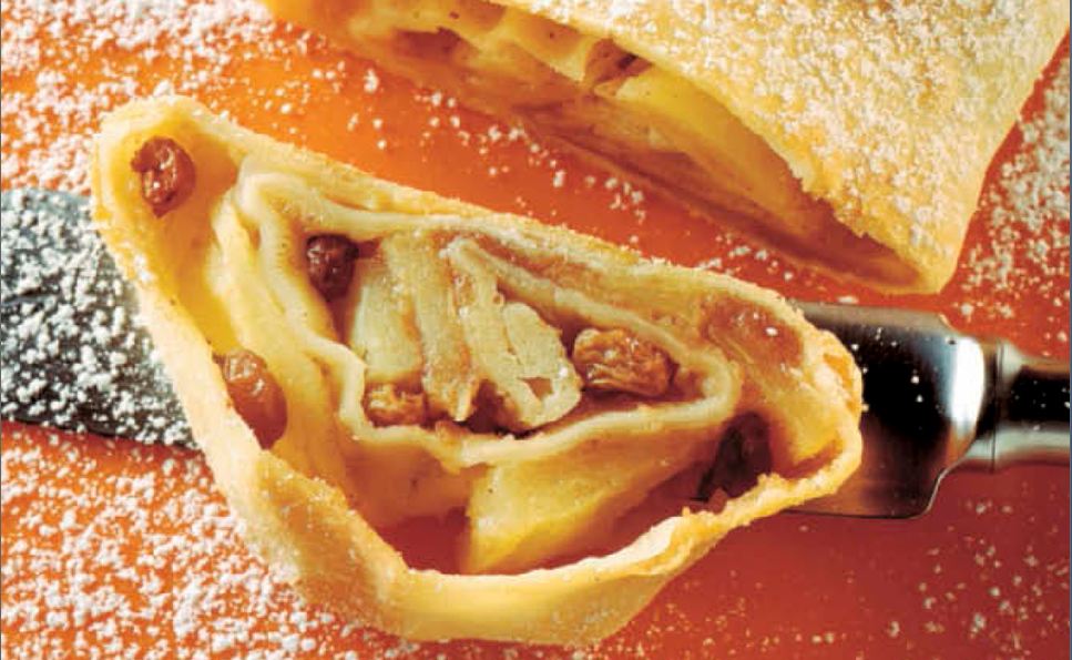 Strudel di Mele: La Ricetta Tradizionale per un Dolce Perfetto