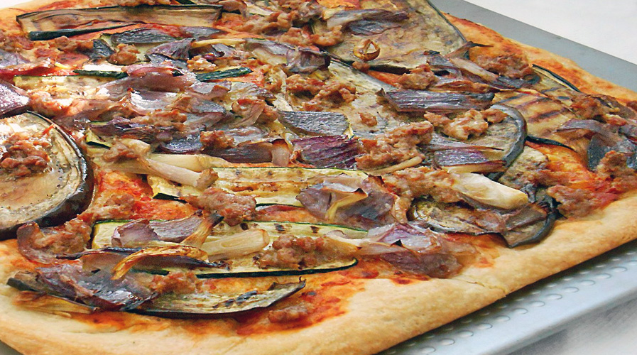 Pizza dell’Ortolano: Una Deliziosa Ricetta con Verdure Grigliate