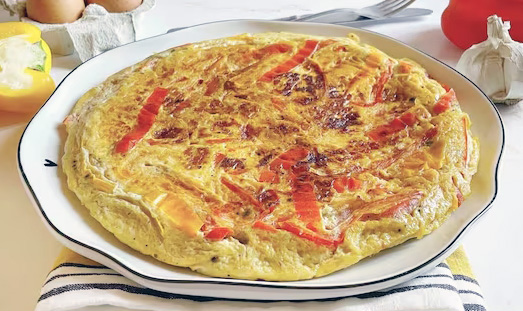 Omelette di Peperoni al Microonde: Ricetta Completa per una Cena Facile e Gustosa